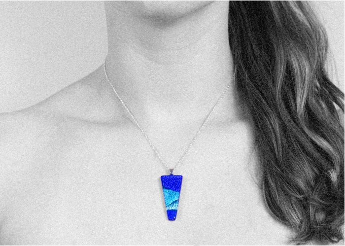 Tapered pendant in 3 tones of blue illustrating its position when worn.